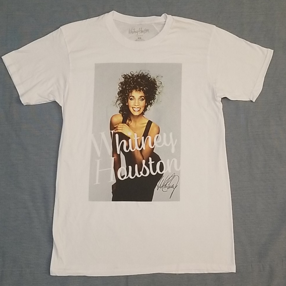 MEDIUM Whitney Houston T-Shirt
